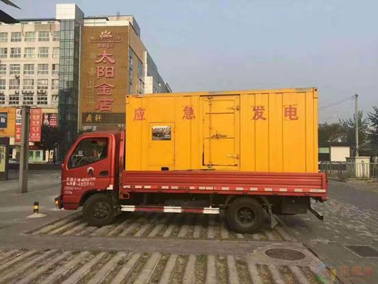 阿克苏压力源的振动会对其重复性产生什么具体影响？